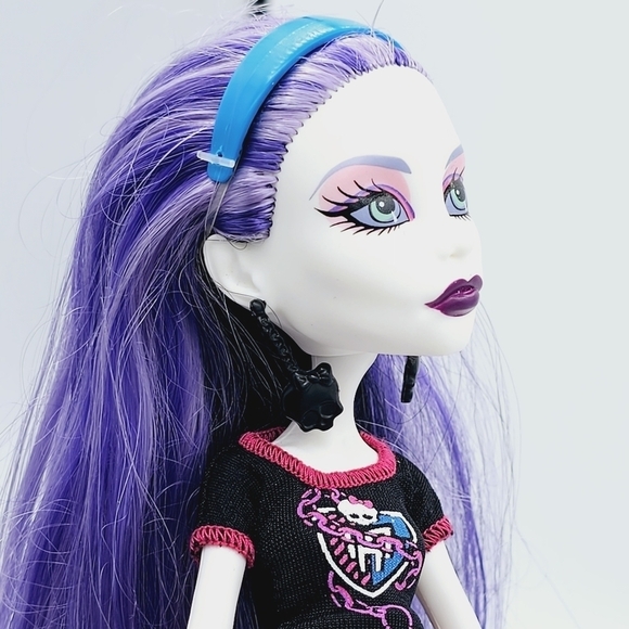 Monster High Spectra Vondergeist Ghoul Spirit Doll - Picture 6 of 8